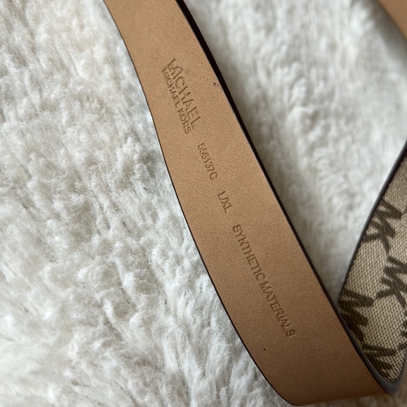 MICHAEL KORS LOGO brown/AcornWomans Belt Bag.Great Fall Colors.Gold Hardware.NWT - Picture 11 of 11